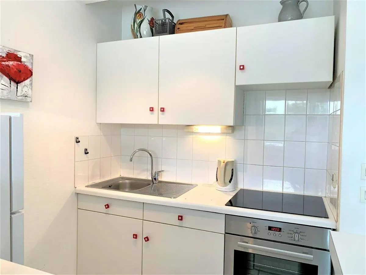 Quiberon: Maison 3 Pieces, 6 Pers., Terrasse Sud, Parking, Quartier Calme Proche Port-Haliguen - Fr-1-478-30